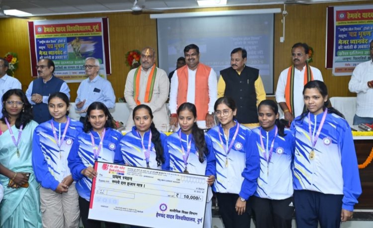 राष्ट्रीय खेल दिवस पर मंत्री गजेन्द्र यादव ने किया खिलाड़ियों का सम्मान