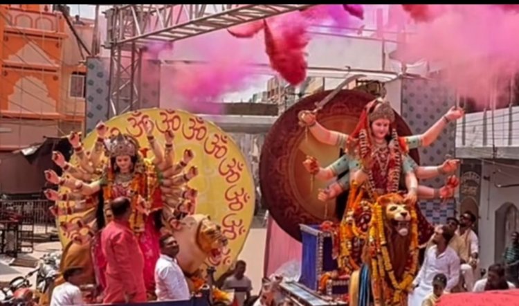 विगत 48 वर्षों की परम्परानुसार क्वांर नवरात्र पर्व में दो बड़ी छोटी बहनों का जमींपर हुआ मिलन