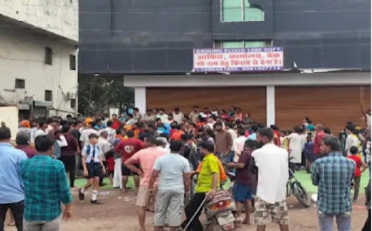 भिलाई खुर्सीपार में शराब भट्टी खोलने के खिलाफ सड़क पर उतरे लोग, महिलाओं-छात्रों का हंगामा