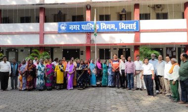 भिलाई निगम से मुख्यमंत्री तीर्थ दर्शन योजना के 42 हितग्राहियों को किया गया रवाना