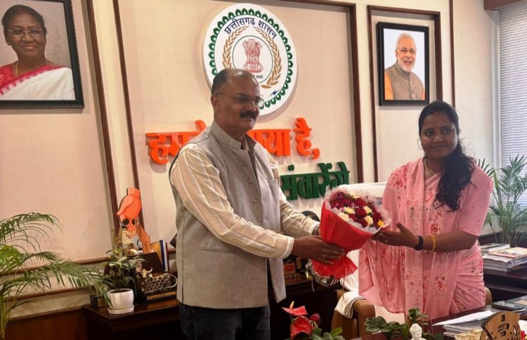 जीई फाउंडेशन के कार्यों को सराहा मंत्री राजवाड़े ने  