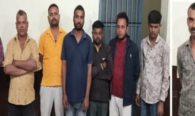 नंदिनी नगर पुलिस की बड़ी कार्रवाई : जुआँ फड़ पर छापा, 8 आरोपी गिरफ्तार