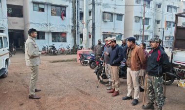 दुर्ग पुलिस का तड़के विशेष अभियान: 78 पौव्वा शराब व अवैध गाँजा बरामद