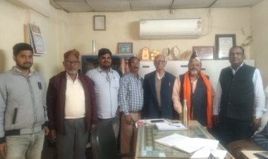 नौतनवा का समय और गोंदिया-बरौनी का मार्ग बदलने उठी मांग, जनप्रतिनिधियों से मांगा सहयोग,छत्तीसगढ़ यूपी बिहार रेलयात्री सेवा संघ की बैठक में प्रस्ताव पारित