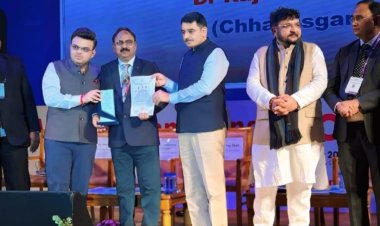 डॉ. भैंसारे को बेस्ट ब्रांच प्रेसिडेंट का अवार्ड, गुजरात में हुए सम्मानित