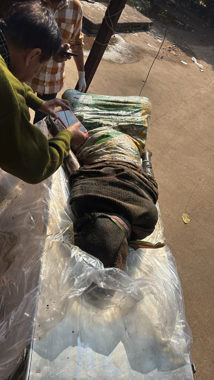 महादेव-त्रिशूल गोदने वाली महिला की लाश बोरे में मिली, पुलिस जांच में जुटी