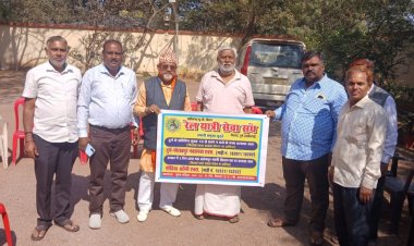 यूपी-बिहार से जुड़े रेल यात्रियों की समस्याएं बताईं पूर्व मंत्री  प्रेम प्रकाश पांडेय को  प्रतिनिधिमंडल ने ज्ञापन सौंप कर रखी विभिन्न मांगें,  पूर्व मंत्री पांडेय ने पूरा कराने दिया आश्वासन