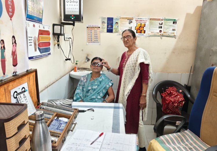 कार्यकाल के अंतिम दिन तक मरीजों की सेवा में जुटी रहीं विरदी,सुदीर्घ सेवा के बाद नेत्र चिकित्सा सहायक अधिकारी हुईं सेवानिवृत्त