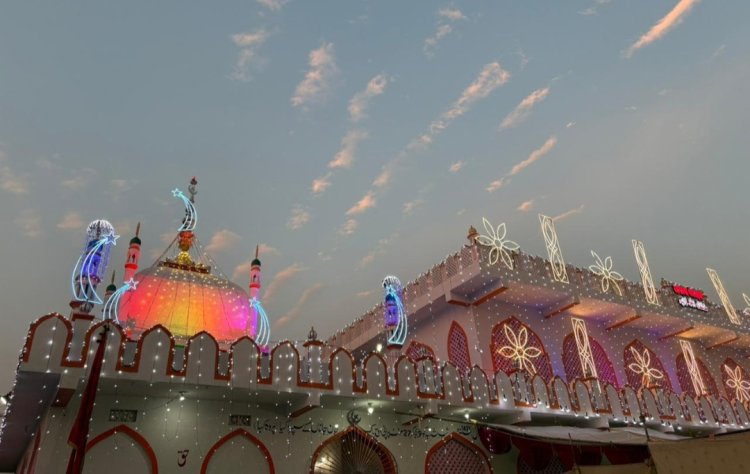 चादर शरीफ की जियारत  और आम लंगर आज