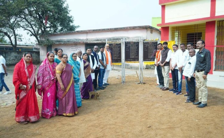 दुर्ग ग्रामीण विधायक ललित चंद्राकर ने डुण्डेरा वासियों को 1 करोड़ रुपए के नवीन विकास कार्यों  की सौगाद दी