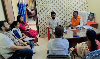 प्रभारी देव नारायण चंद्राकर की अध्यक्षता में समिति के सदस्यों के साथ बैठक में 1.20 करोड़ के नाला निर्माण सहित कई महत्वपूर्ण कार्यों पर निगम की मुहर