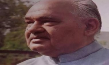 पूर्व सांसद एवं पत्रकार स्वर्गीय चंदूलाल चंद्राकर का 31 वा पुण्यतिथि पर (चंदूलाल चौक)सुपेला चौक में 2 फरवरी को श्रद्धांजलि कार्यक्रम