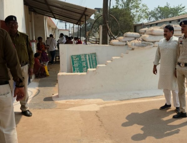 व्हाट्सएप पर भड़काऊ वीडियो प्रसारित करने के आरोप में नजरूल खान गिरफ्तार