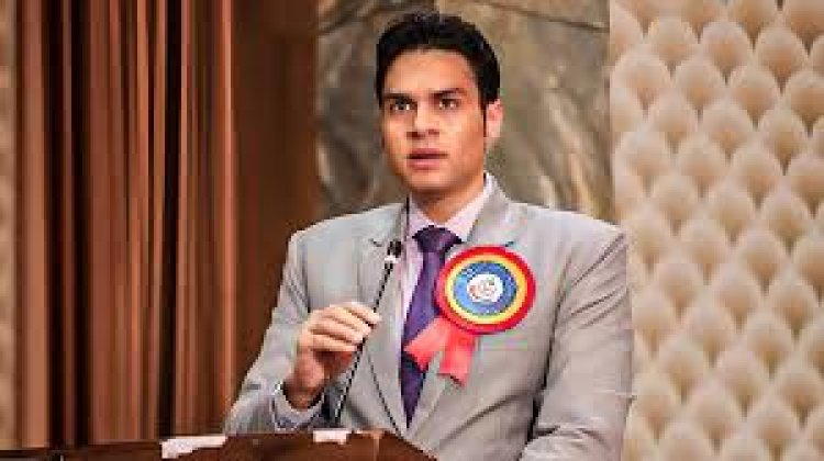 एक IAS, तीन शादियां! दो पत्नियां कलेक्टर तीसरी. सुर्खियों में MP के चर्चित अफसर की शादी