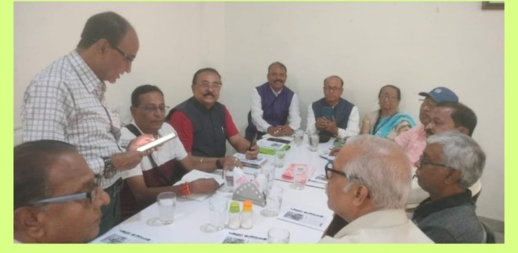 बांग्ला रचनाकारों ने किया काव्य पाठ,बंगीय साहित्य संस्था का कॉफी विद साहित्यिक विचार-विमर्श अड्डा-114 संपन्न