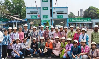 नर्सिंग स्टूडेंट ने देखा भिलाई इस्पात संयंत्र,सुरक्षा उपायों के साथ जानकारी ली उत्पादन प्रक्रिया की, विभिन्न इकाईयों को देखा घूम-घूम कर
