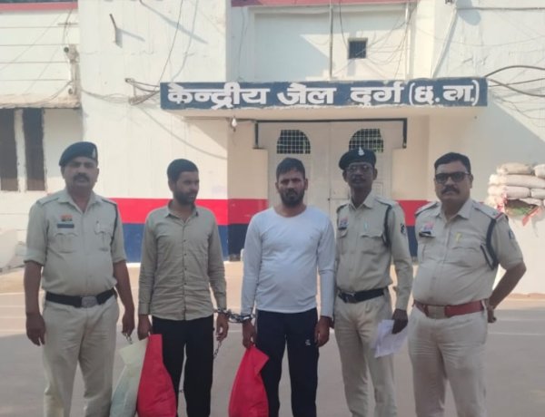 दुर्ग पुलिस की बड़ी कार्रवाई – एटीएम उखाड़कर चोरी करने वाले अंतरराज्यीय गिरोह के सदस्य गिरफ्तार