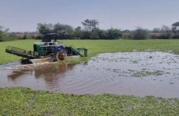 दुर्ग निगम की पहल प्रदेशभर में चर्चित, आधुनिक मशीन से हो रही प्रभावी सफाई