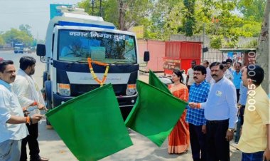 महापौर ने दिखाई हरी झंडी, दुर्ग में शुरू हुई मशीनीकृत सफाई व्यवस्था