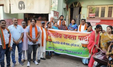 “गांव चलो, घर चलो” अभियान के तहत वार्डों में जनसंवाद, वरिष्ठ नागरिकों का सम्मान