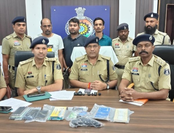 दुर्ग पुलिस की बड़ी कार्रवाई: ऑनलाइन सट्टा नेटवर्क से जुड़े 3 आरोपी गिरफ्तार