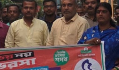 पश्चिम बंगाल, असम एवं पुडुचेरी विधानसभा चुनाव में भाजपा की ऐतिहासिक जीत पर दुर्ग में जश्न, विधायक ललित चंद्राकर के निवास पर गूंजे जीत के नारे