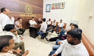 भिलाई में जनसमस्याओं पर त्वरित कार्रवाई, विधायक देवेंद्र यादव ने अधिकारियों को तलब किया