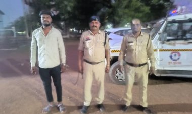गरीब हितग्राहियों के बैंक खाते बदलकर हड़पी योजना की रकम, दुर्ग पुलिस ने पकड़े आरोपी