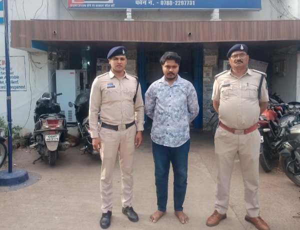 दूसरे के नाम पर फाइनेंस कराए मोबाइल-एसी, किस्त नहीं पटाई; आरोपी गिरफ्तार