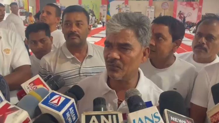बेमेतरा में योग दिवस पर सियासी तकरार, फोटो नहीं होने से नाराज हुए साजा विधायक