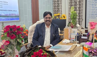 जन्मभूमि से कर्मभूमि तक: सेक्टर-9 अस्पताल के मेडिकल हेड बने डॉ. उदय
