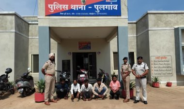 कार का शीशा तोड़ ₹4.90 लाख चोरी करने वाले गिरोह का पर्दाफाश, उत्सव होंडा का कर्मचारी निकला मास्टरमाइंड, 5 आरोपी गिरफ्तार