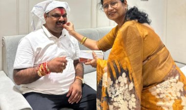 रक्षाबंधन पर महापौर ने शिक्षा मंत्री को बांधी राखी, दी सुख-समृद्धि और खुशहाली की शुभकामनाएं