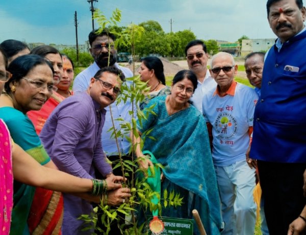 नगर निगम में पारंपरिक उल्लास के साथ मना हरेली तिहार, महापौर ने कहा- हमारी संस्कृति और प्रकृति से जुड़ा पर्व