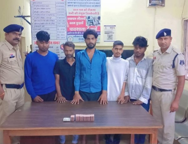 नशीली गोलियों के अवैध कारोबार पर दुर्ग पुलिस का शिकंजा, 1065 प्रतिबंधित टेबलेट के साथ 5 आरोपी गिरफ्तार