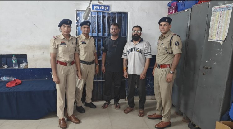 दुर्ग : नकली GOLD FLAKE सिगरेट बेचने वाले दो आरोपी गिरफ्तार, 18 हजार सिगरेट जब्त