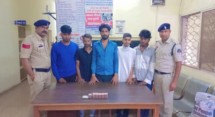 नशीली गोलियों के अवैध कारोबार पर दुर्ग पुलिस का शिकंजा, 1065 प्रतिबंधित टेबलेट के साथ 5 आरोपी गिरफ्तार
