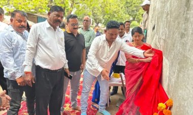 दुर्ग : वार्ड 37 के कब्रपारा चौक में विकास कार्य को मिली रफ्तार, 9.88 लाख की सीसी रोड का महापौर ने किया भूमिपूजन