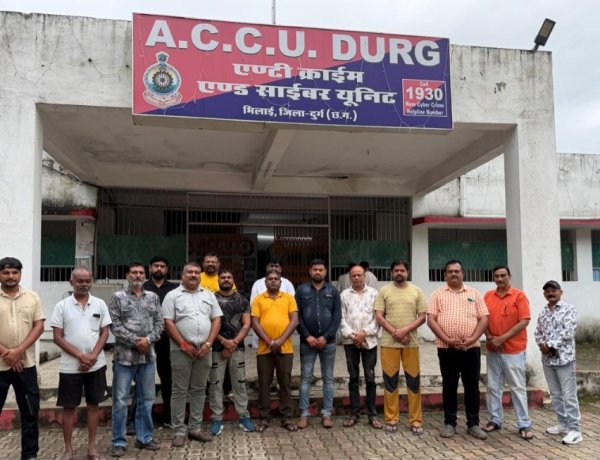 दुर्ग में गैंग हिस्ट्रीशीटरों के खिलाफ पुलिस का विशेष अभियान, 50 पर कार्रवाई; 2100 से अधिक बदमाशों का रिकॉर्ड अपडेट