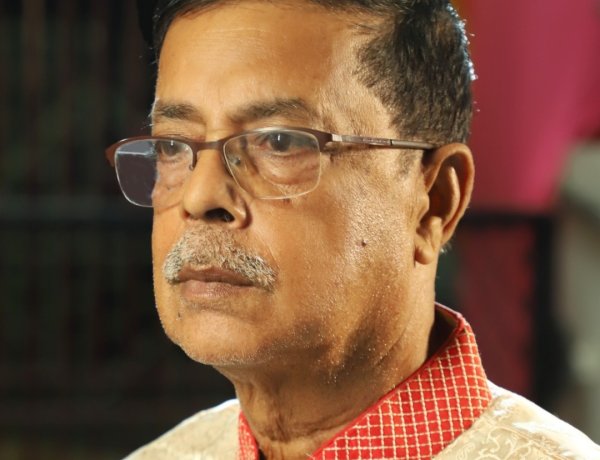 भिलाई के वरिष्ठ बांग्ला साहित्यकार पल्लव चटर्जी को मिलेगा वैश्विक साहित्य एवं वैश्विक राजदूत सम्मान, नाइजीरियाई साहित्यिक मंच ‘अफ्रीकन पोएट्री जायंट’ ने की घोषणा