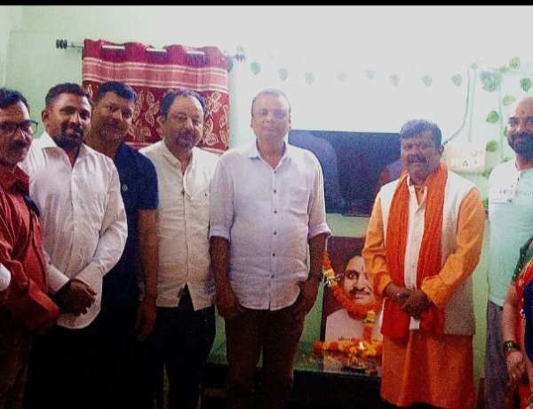 “पूरब मंडल में गूंजे पंडित दीनदयाल उपाध्याय के राष्ट्रवादी विचार, 110वीं जयंती पर किया नमन”