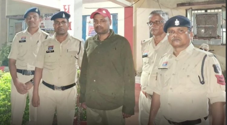ACB का बड़ा अधिकारी बताकर घर में घुसे, 2.50 लाख का सामान ले जाने वाला फरार आरोपी पकड़ा गया