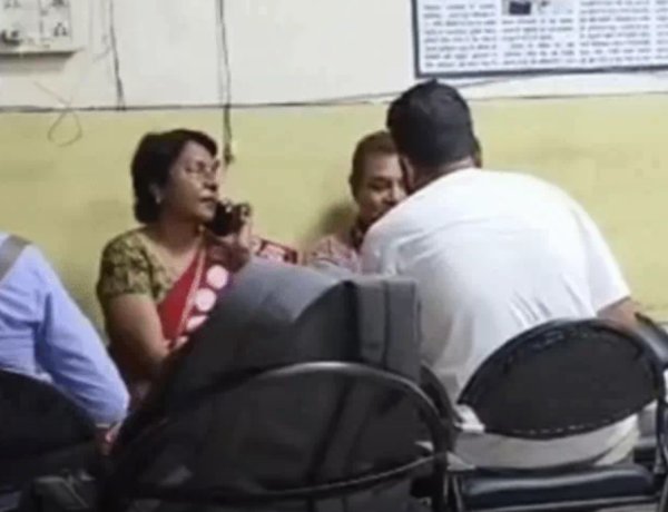 टामन सोनवानी से बिना हथकड़ी मुलाकात का वीडियो वायरल, जेल प्रहरी निलंबित; दो पर भी कार्रवाई