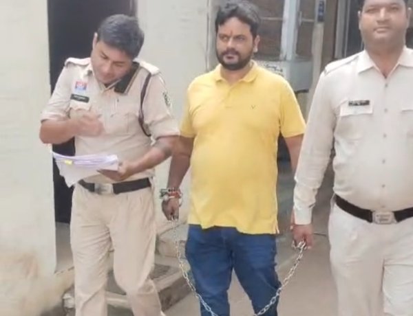 पंजाब भेजने के नाम पर 35 टन खली की हेराफेरी, फरार ट्रांसपोर्टर रायपुर से गिरफ्तार