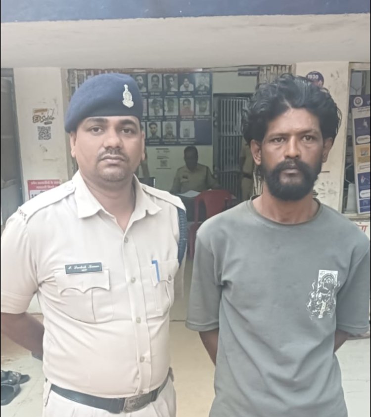 दुर्ग के जामुल में प्रेम प्रसंग के विवाद में युवती के मंगेतर पर जानलेवा हमला, आंखों में मिर्च पाउडर डालकर धारदार हथियार से किया वार; आरोपी गिरफ्तार